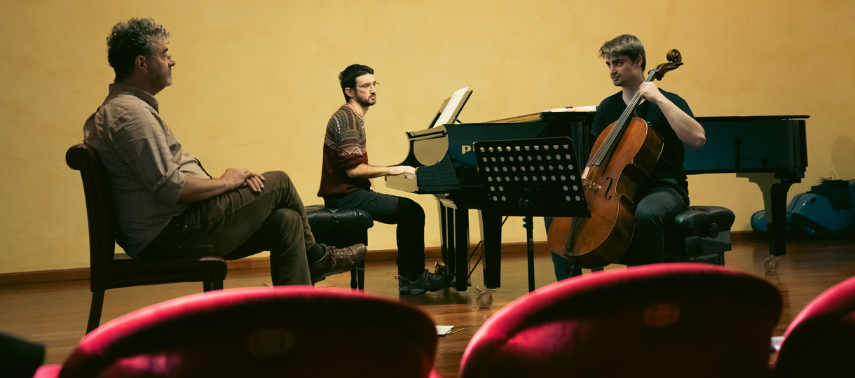 Advanced course in cello taught by Patrick Demenga