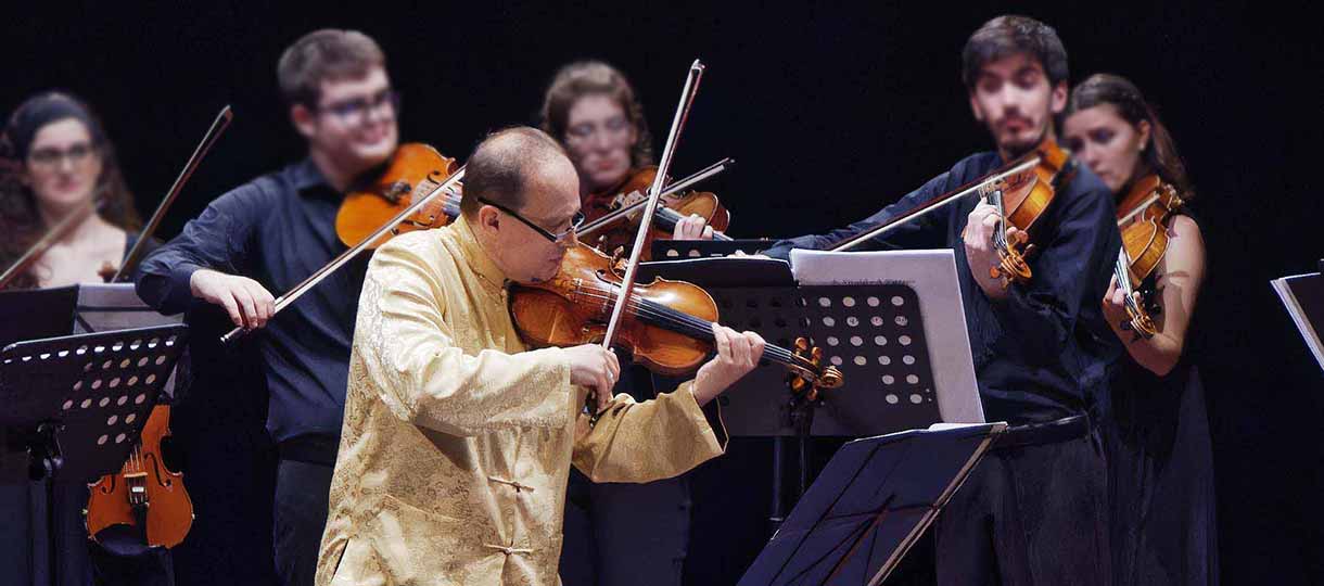 Francesco Manara con Orchestra da camera Accademia - foto di Giorgio Vergnano